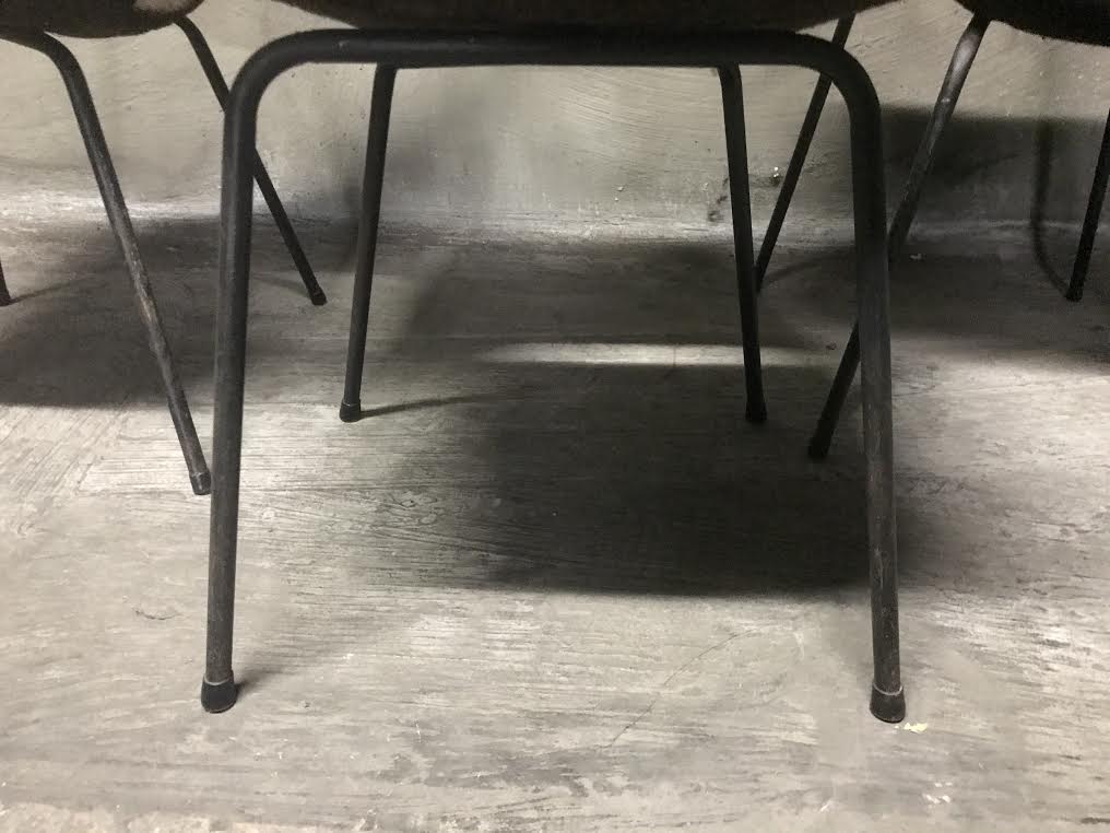 Set of 6 chairs "Tonneau" Pierre Guariche, Steiner Editions