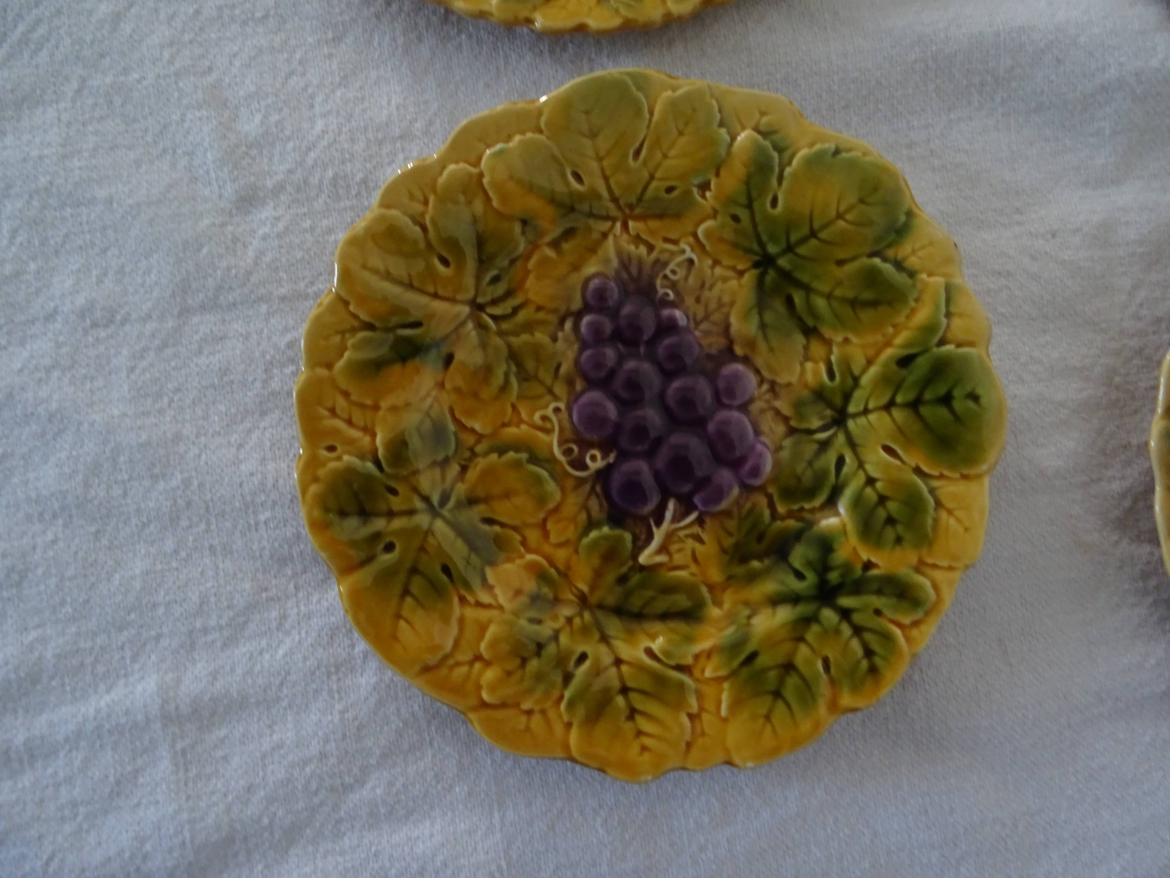 Dessert set salad bowl and 6 plates 541023 fruits barbotine sarreguemines