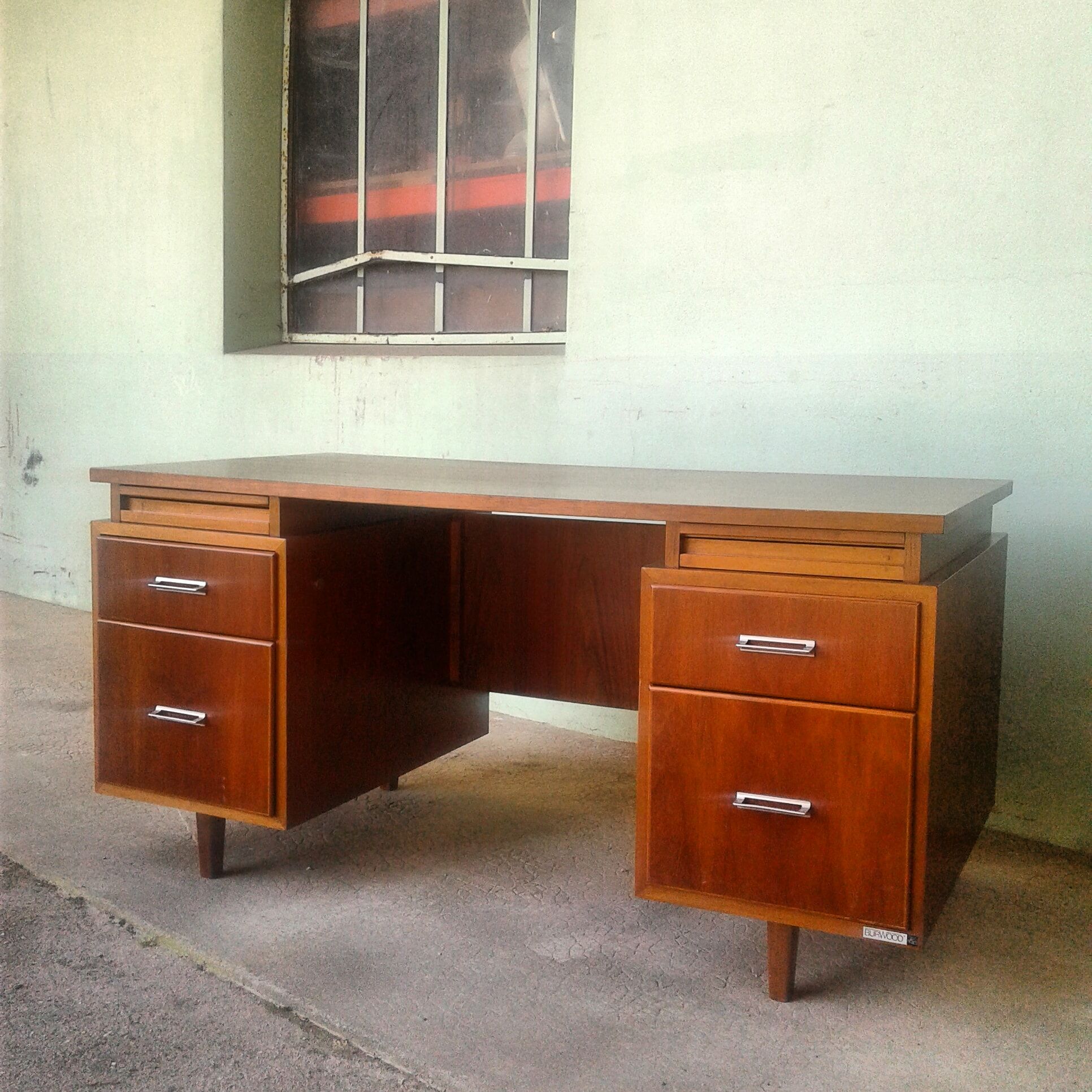 Large French desk Burwood of the 50s .