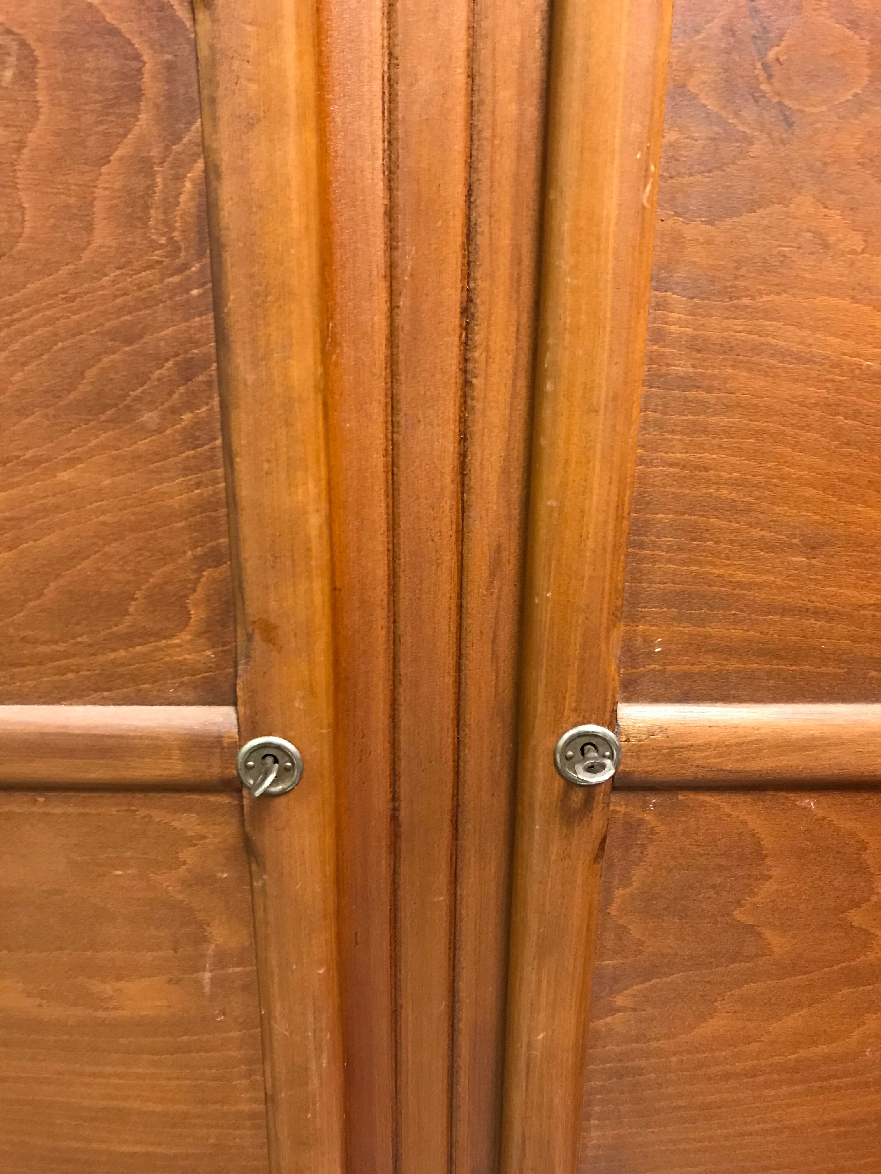 2-door parisian wardrobe