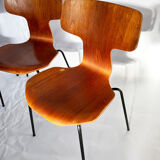 Set of four Danish hammer chairs by Arne Jacobsen for Fritz Hansen
