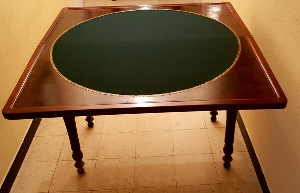 table de jeux XIXeme