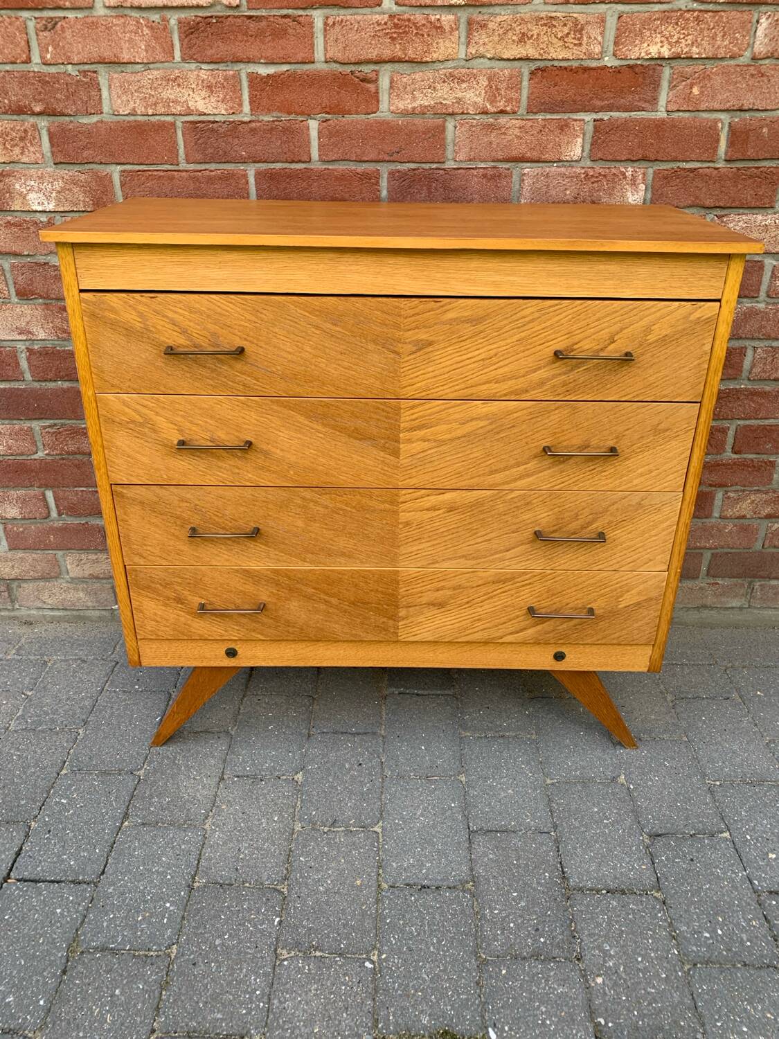 Vintage chest of drawers