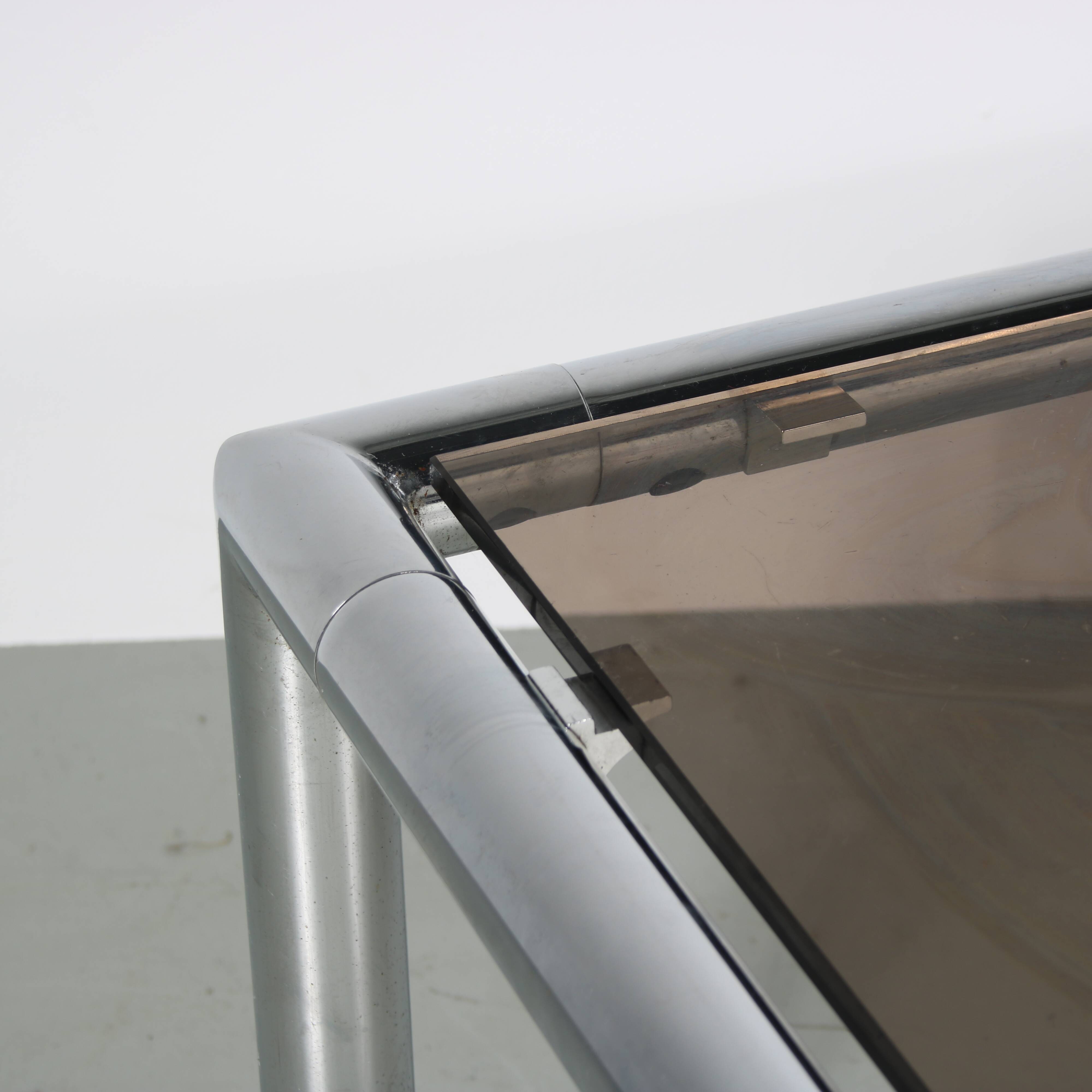 1970s Coffee table by Rodney Kinsman for Bieffeplast, Italy