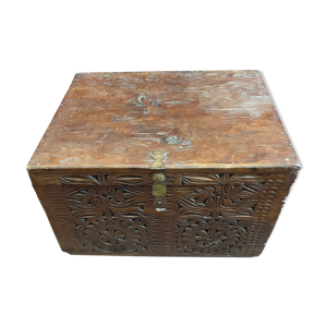 Ancienne malle en bois