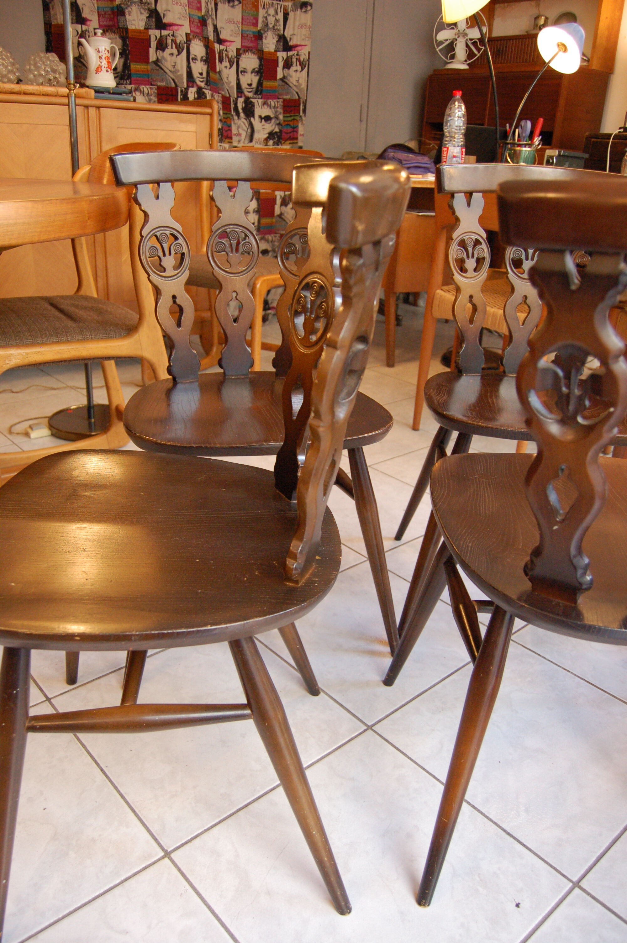 Set of 4 chairs Lucian Ercolani for Ercol Windsor of the 1960s mod.375