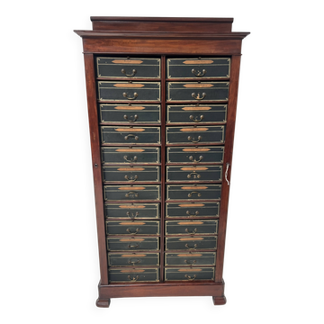 Louis Philippe period cabinet in mahogany veneer, 19th century.