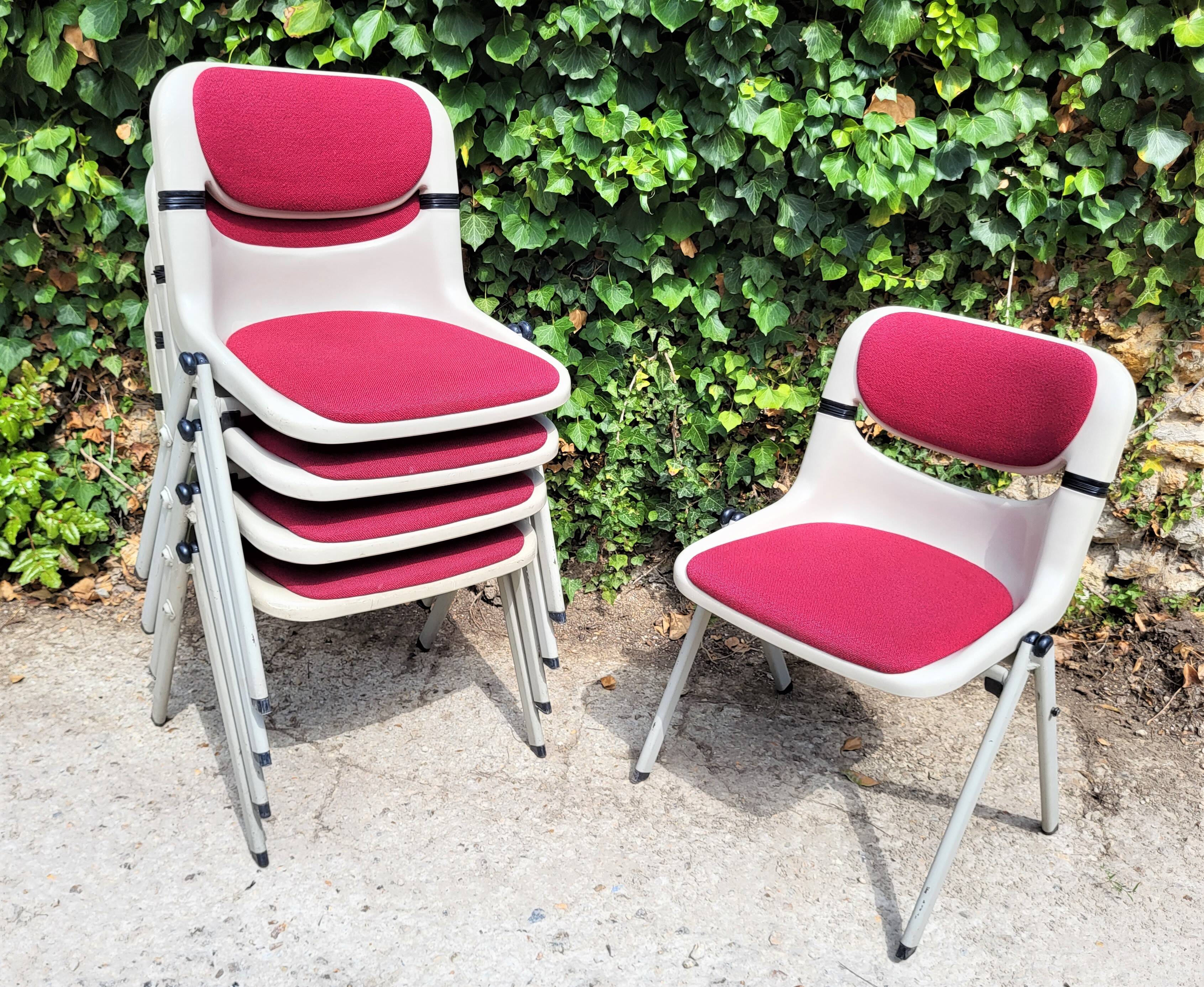 35 “dorsal” designer chair by Emilio Ambasz and Giancarlo Piretti