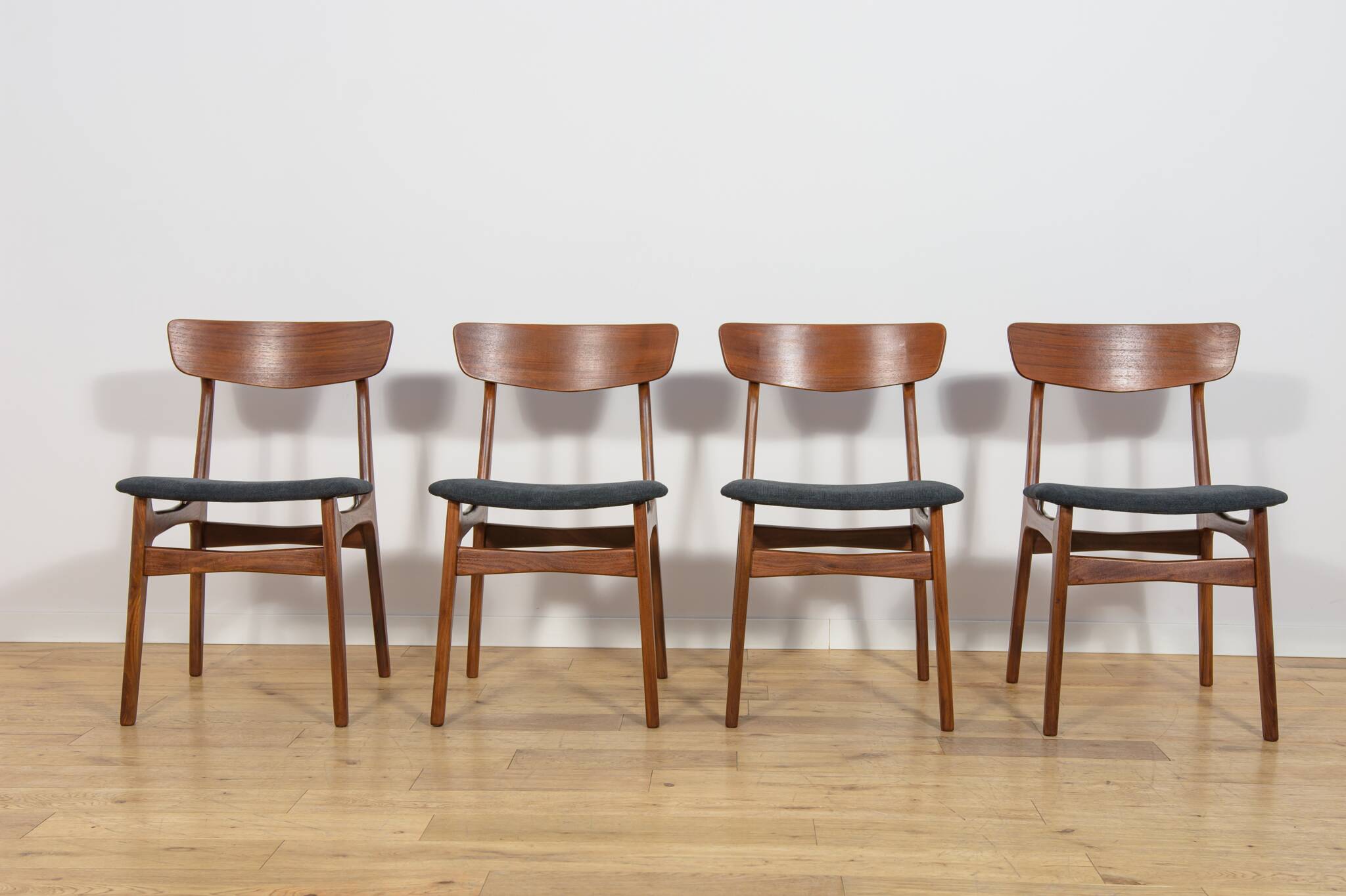 Mid-Century Teak Dining Chairs from Farstrup Møbler, Denmark, 1960s, Set of 4