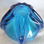 Art Deco vase in electric blue crystal