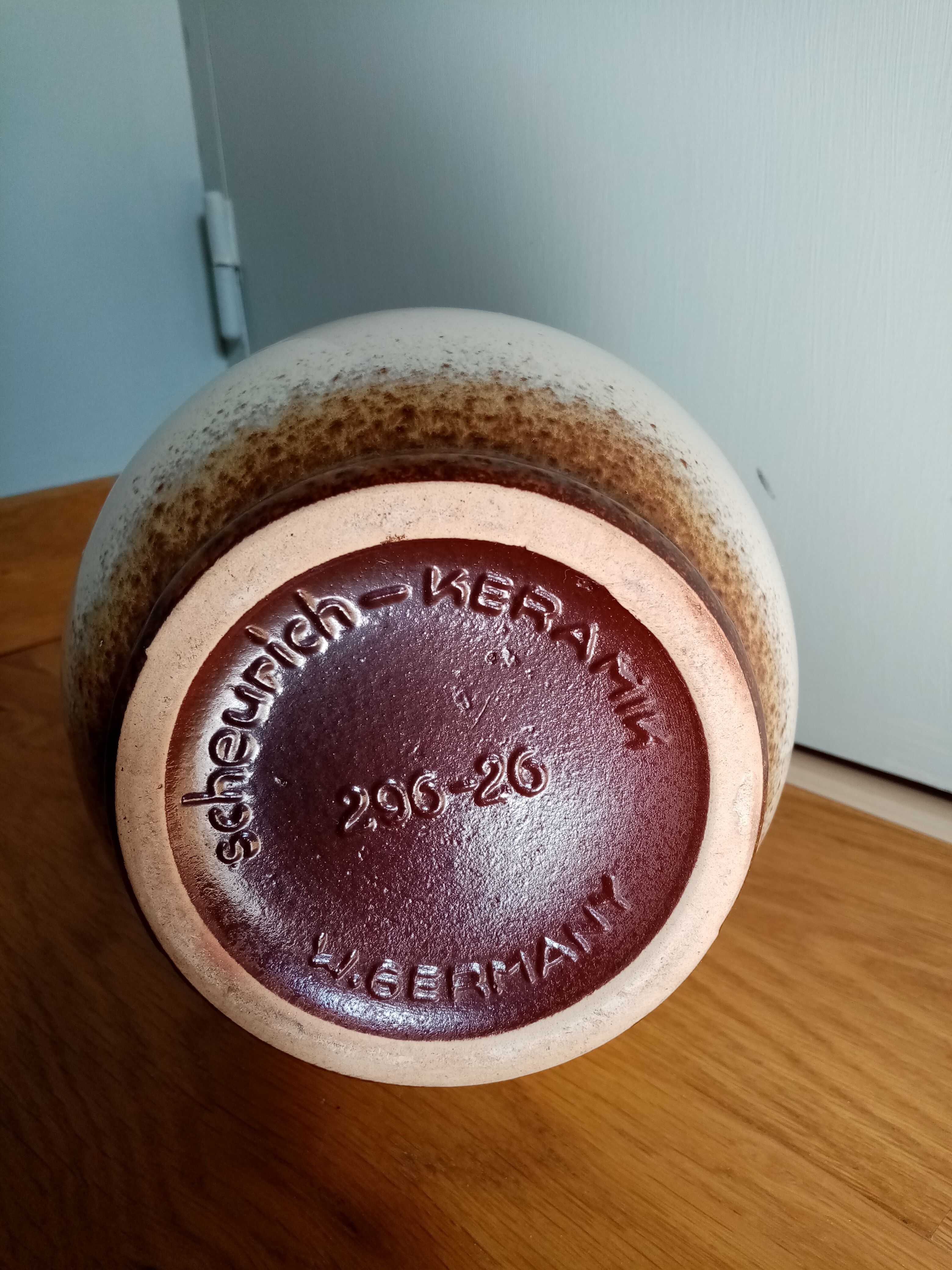 Scheurich Keramik West Germany 296-26 enamelled ceramic vase