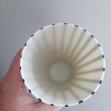 4 verres en verre blanc fin lignés