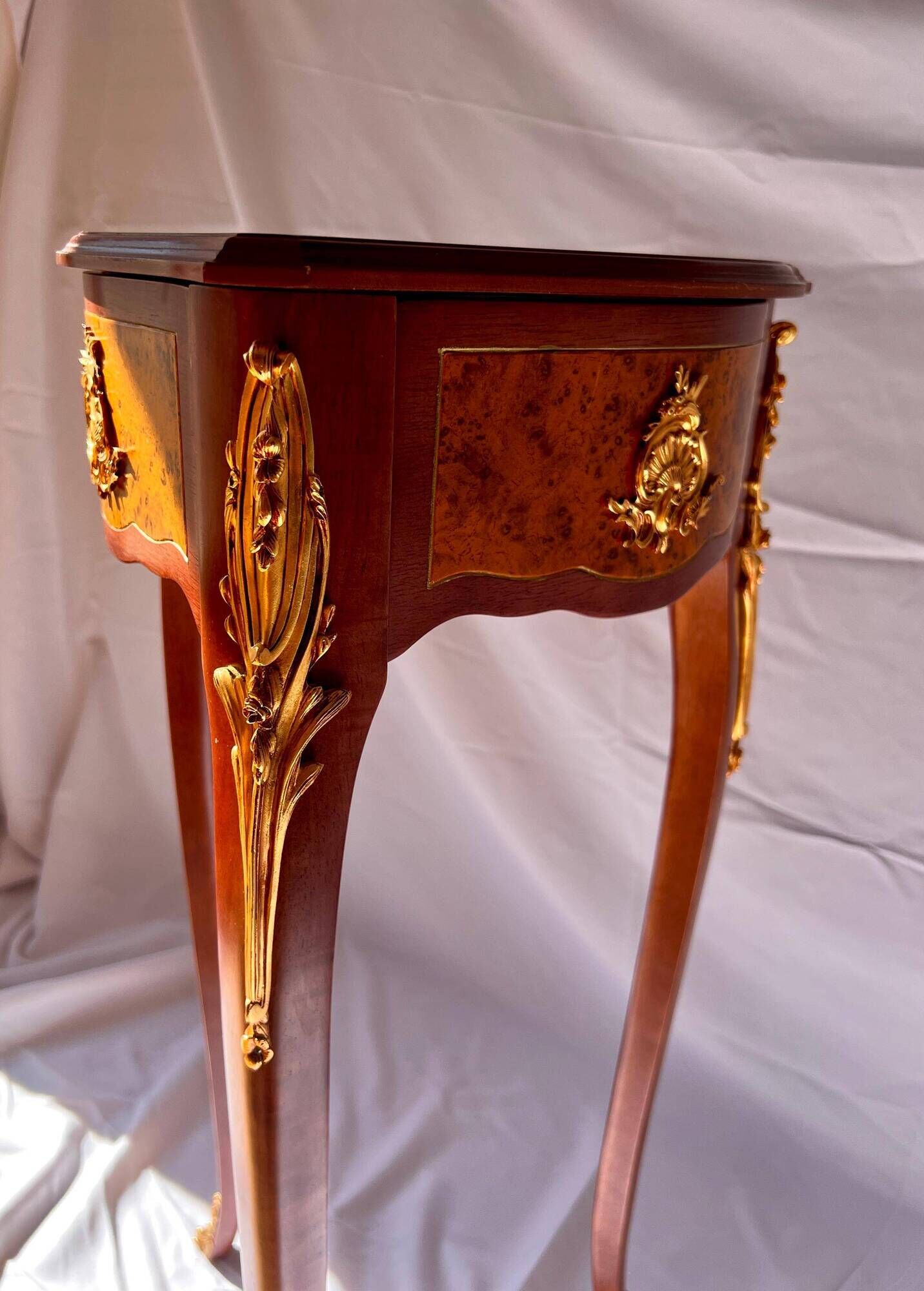 Faberge Heirloom Furniture Collection Heart-Shaped Display, Vintage Jewelry