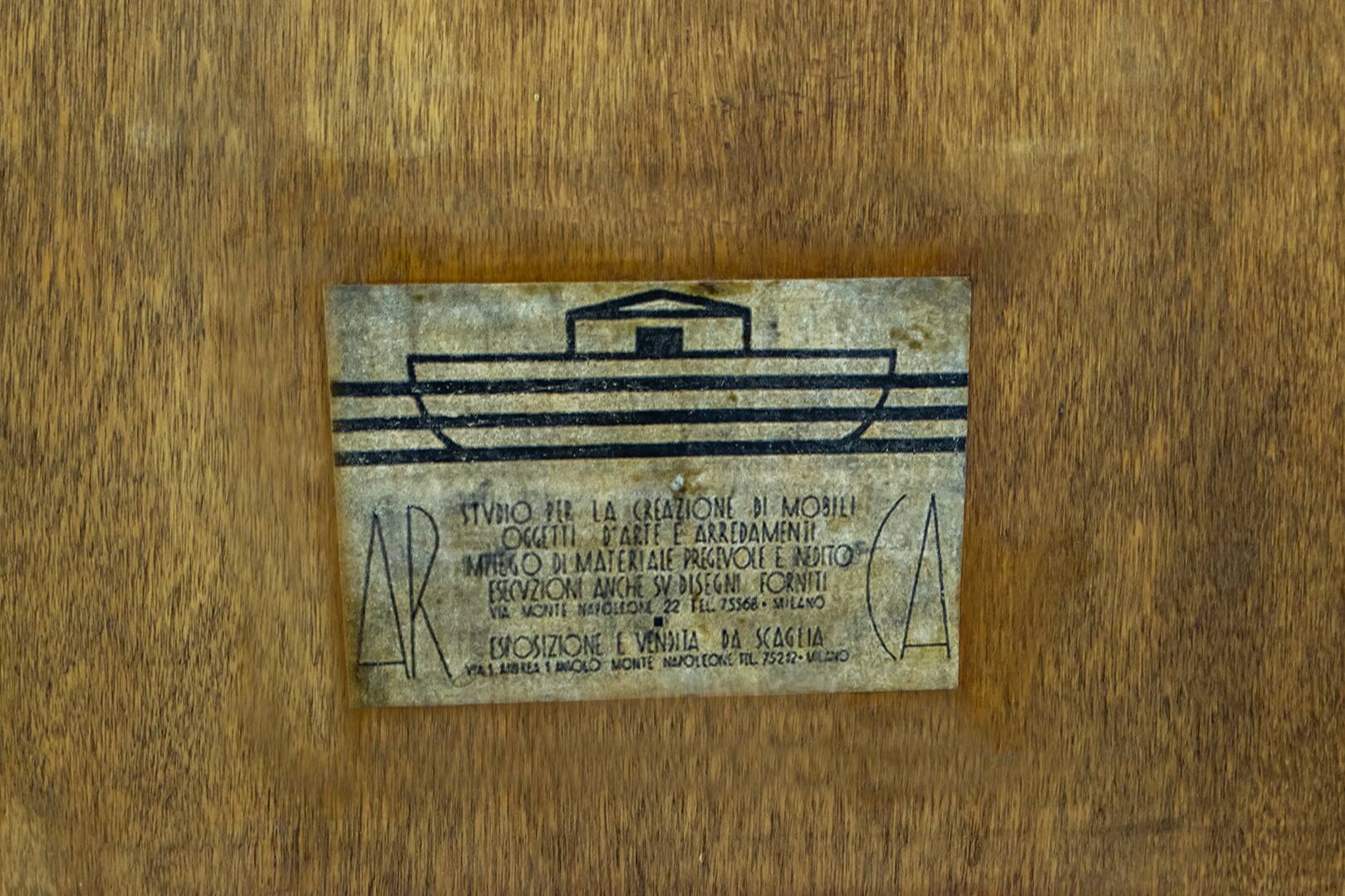 Guglielmo Ulrich Rare Mid-Century Modern Italian Walnut Bar Cabinet, 1940s