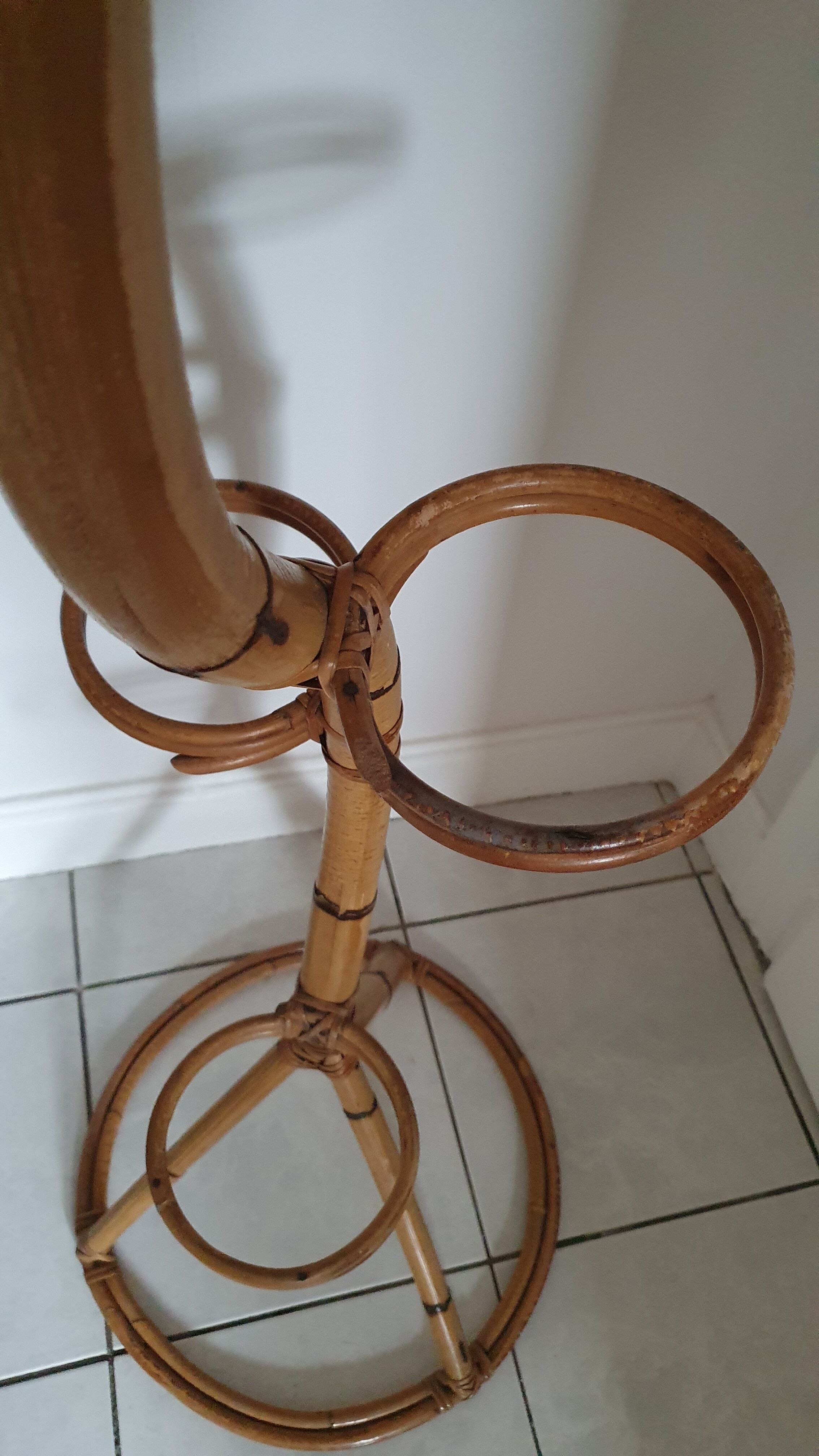 Bamboo plant holder 50s