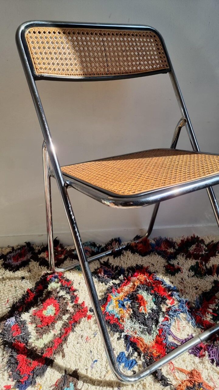 Vintage foldable chair