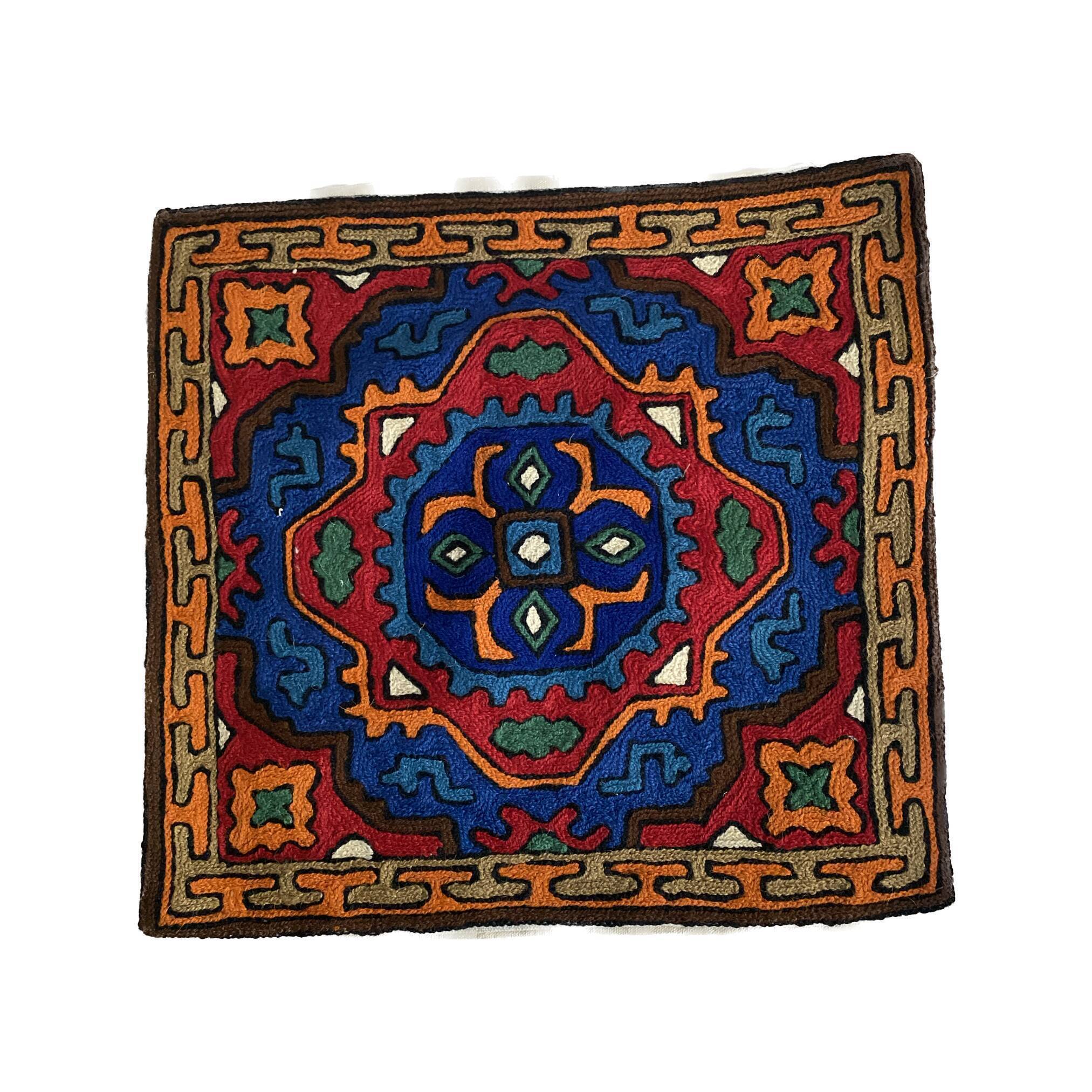 Hand-embroidered wool cushion cover 40x40 cm