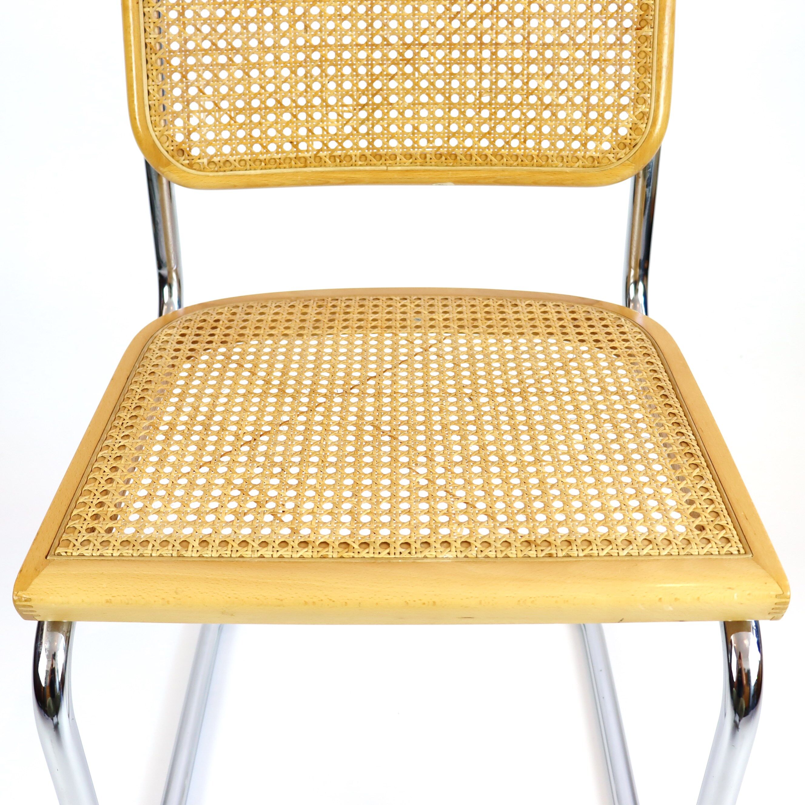 Chaise modèle B32 de Marcel Breuer