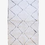 White Beni Ourain Rug - 208 x 137 cm