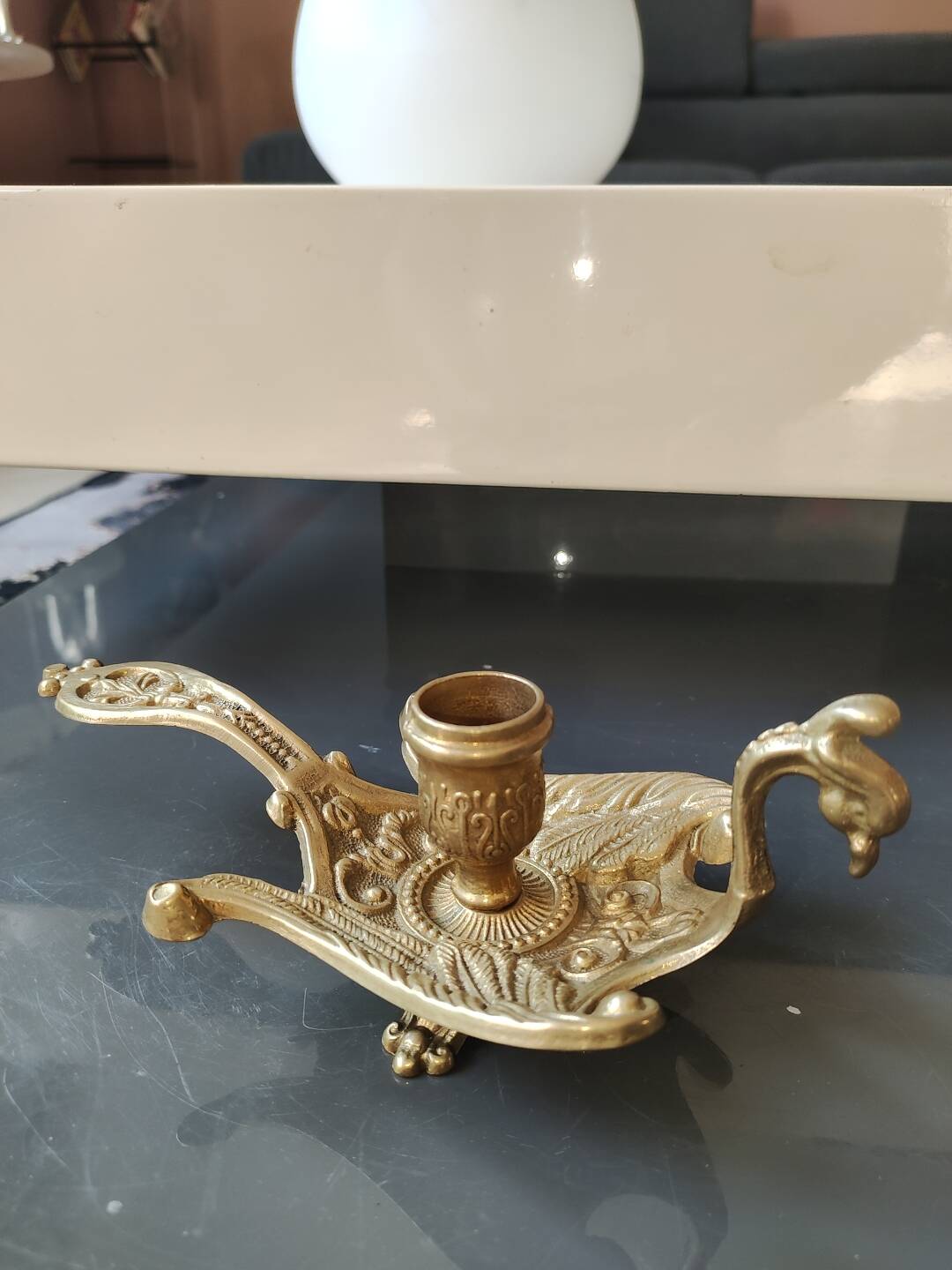 Hand-held bourgeoir/cellar rat, Phoenix/Peacock, in brass. Art Nouveau style