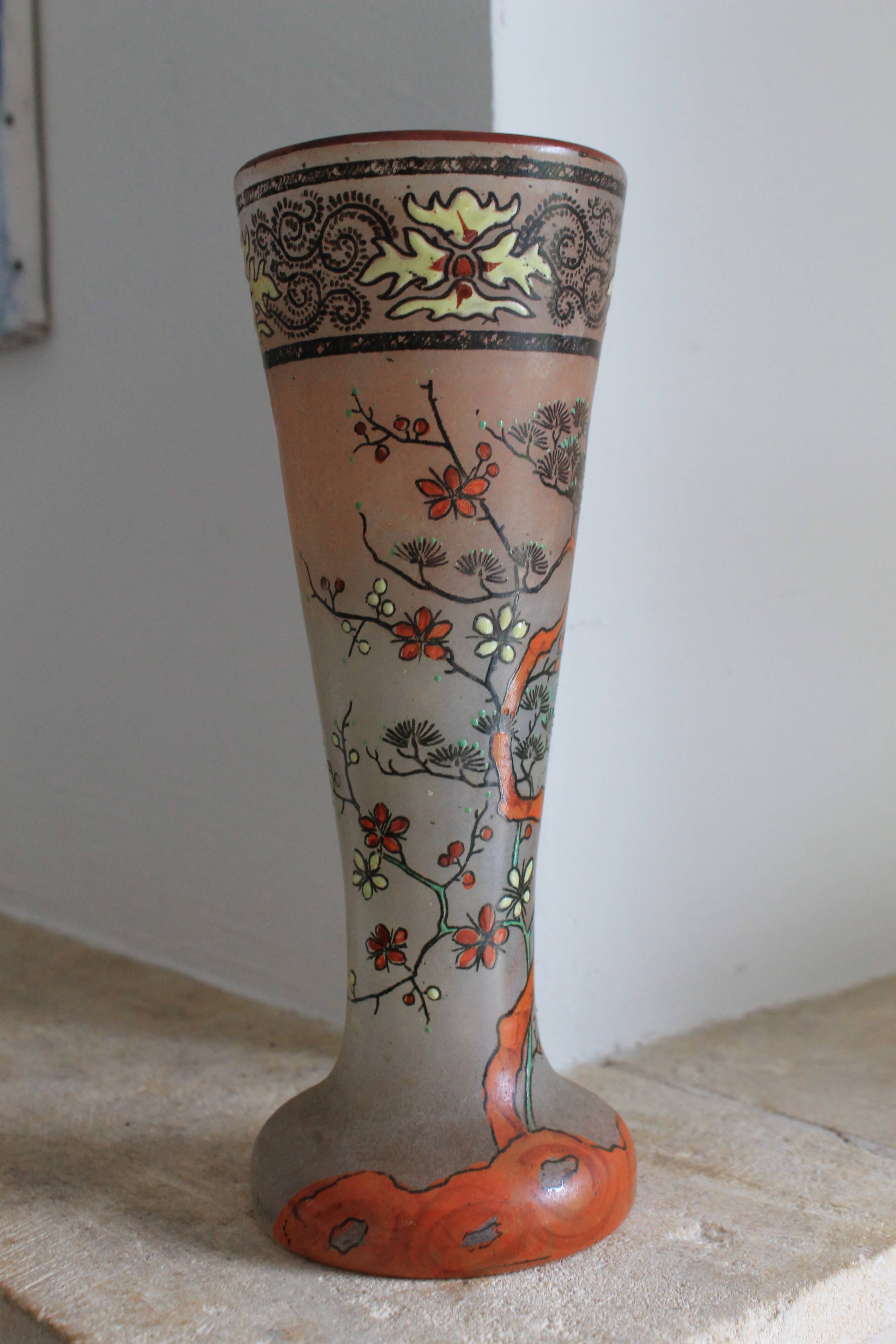 Legras glass cornet vase, "Spring" model (1900 - 1910)