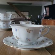 4 cups and saucers in porcelain from Bavaria