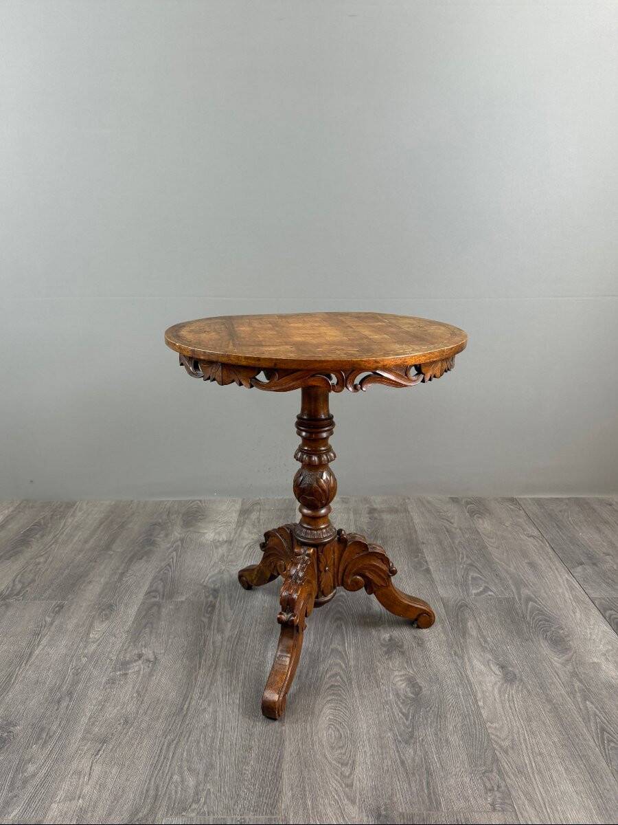 Table Guéridon en bois marqueté, XXe Siècle