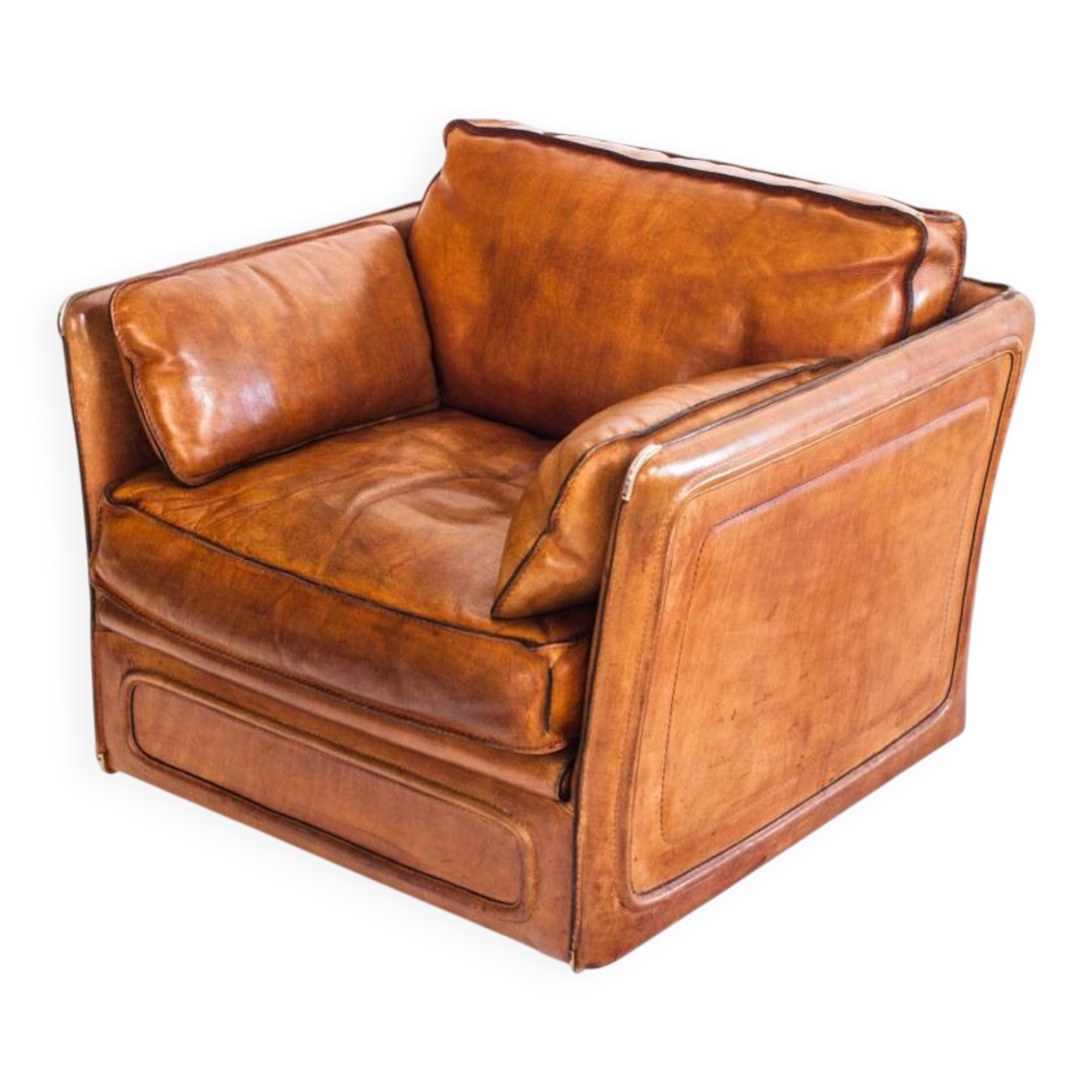 Vintage club armchair by Roche Bobois. Camel buffalo leather. France, 1980s.