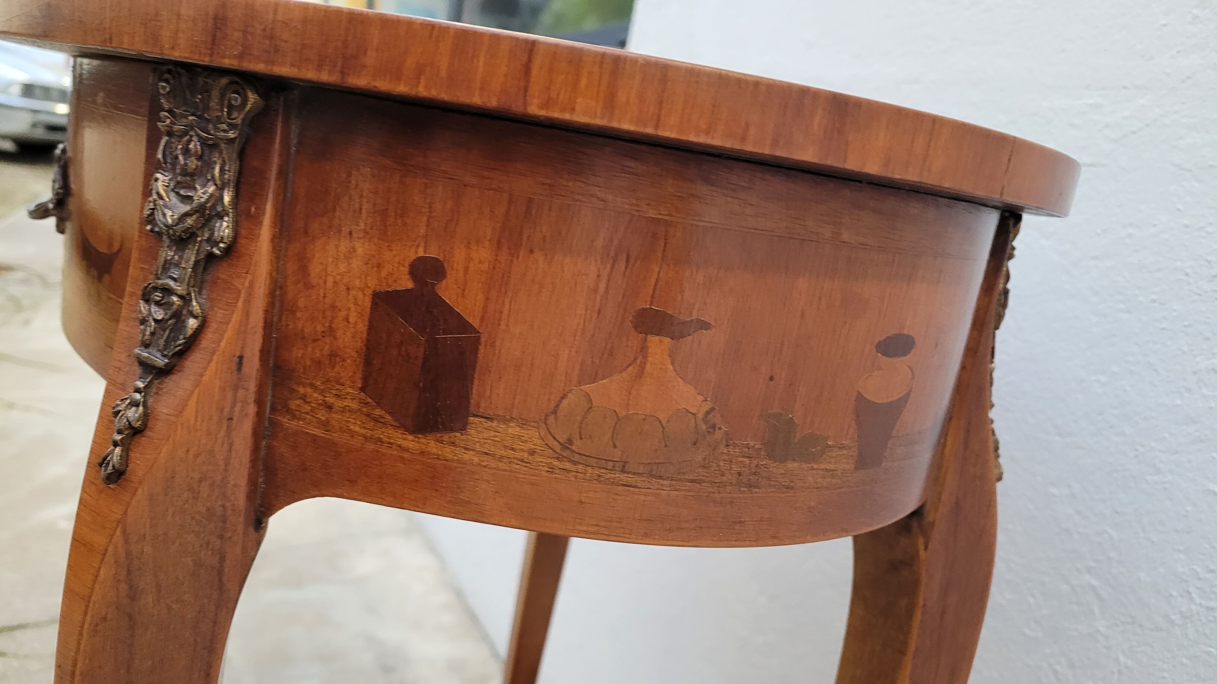 Louis xv style marquetry table Chinese scene