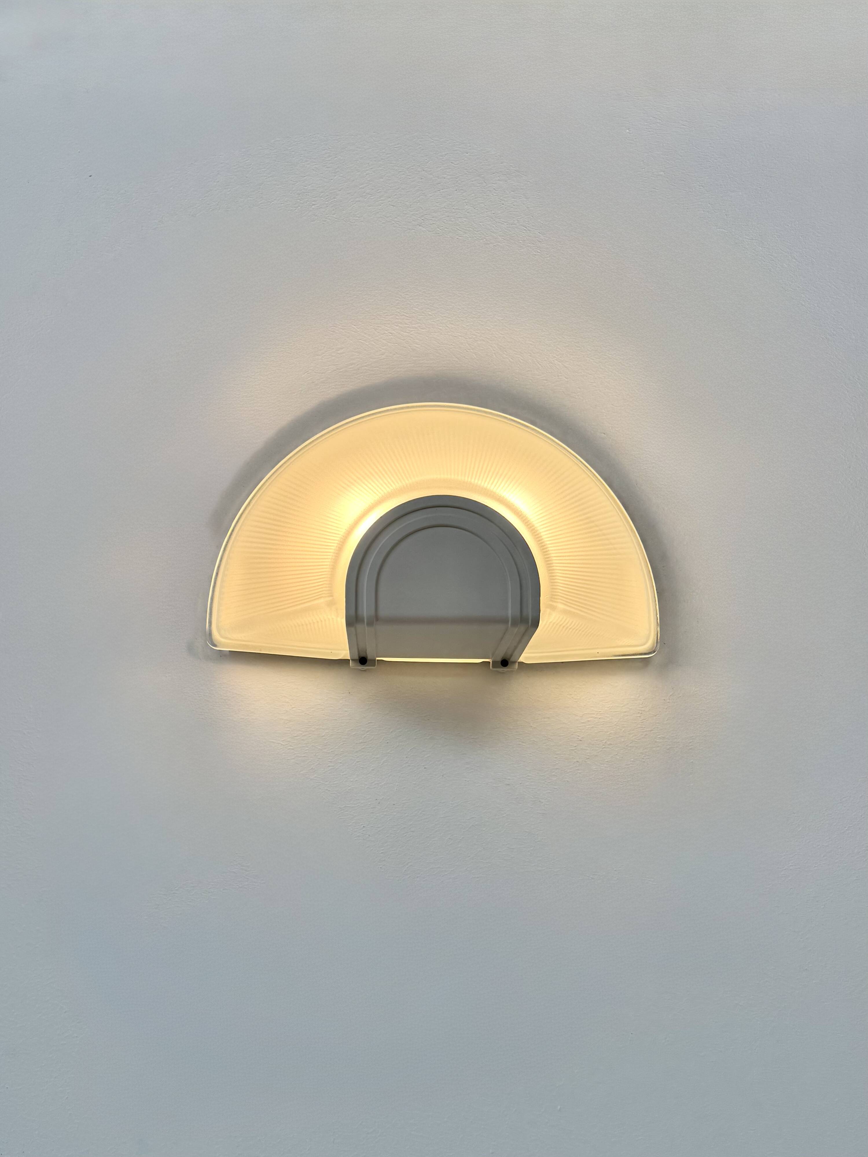 Vintage XL wall light, ribbed glass and white ABS, Prisma, France, 1970.