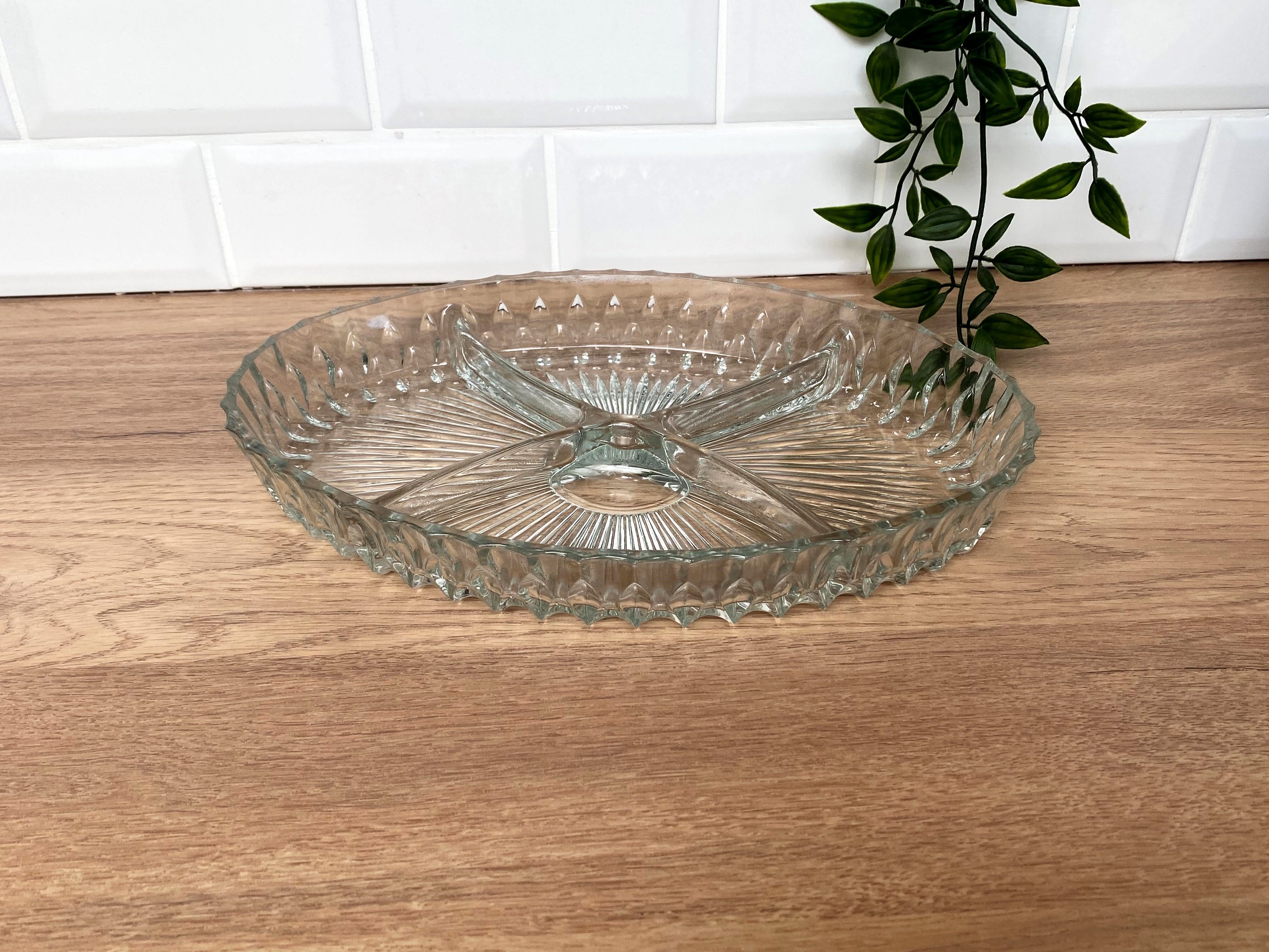 Aperitif dish with glass compartments