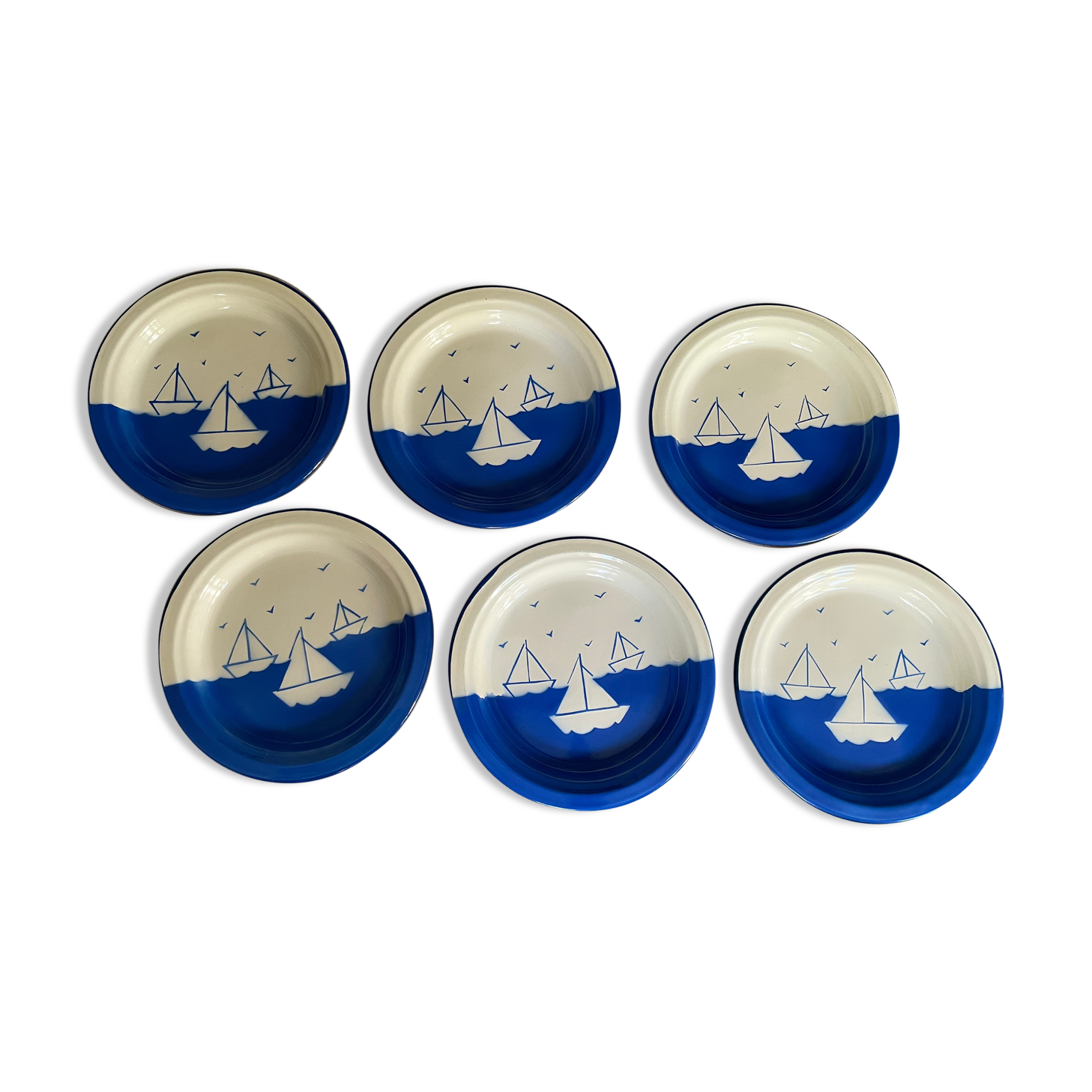 Blue enamelled sheet plates