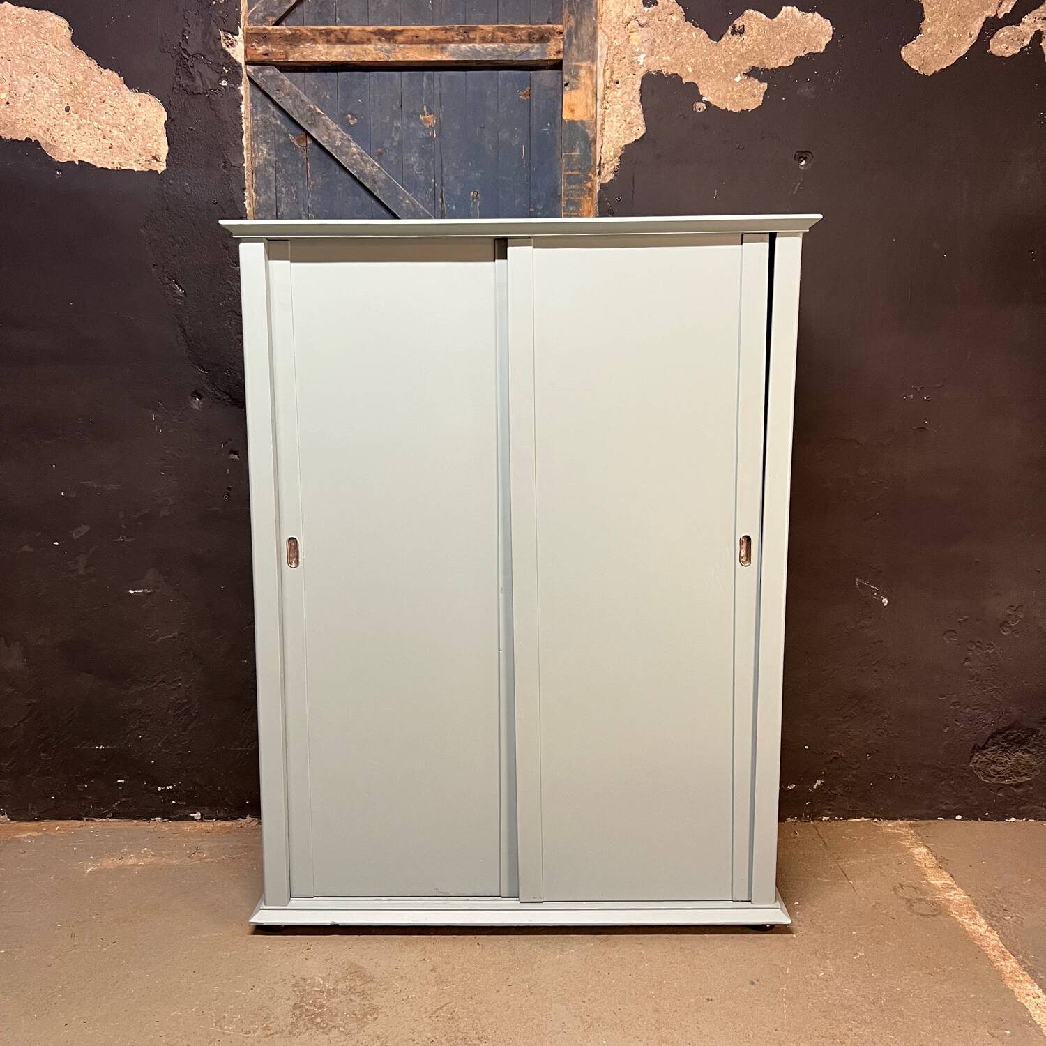 Vintage sliding wardrobe