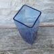 Vase vintage en verre bleu