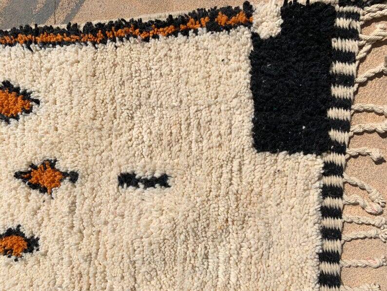 Handmade Moroccan rug 200cm x 300cm