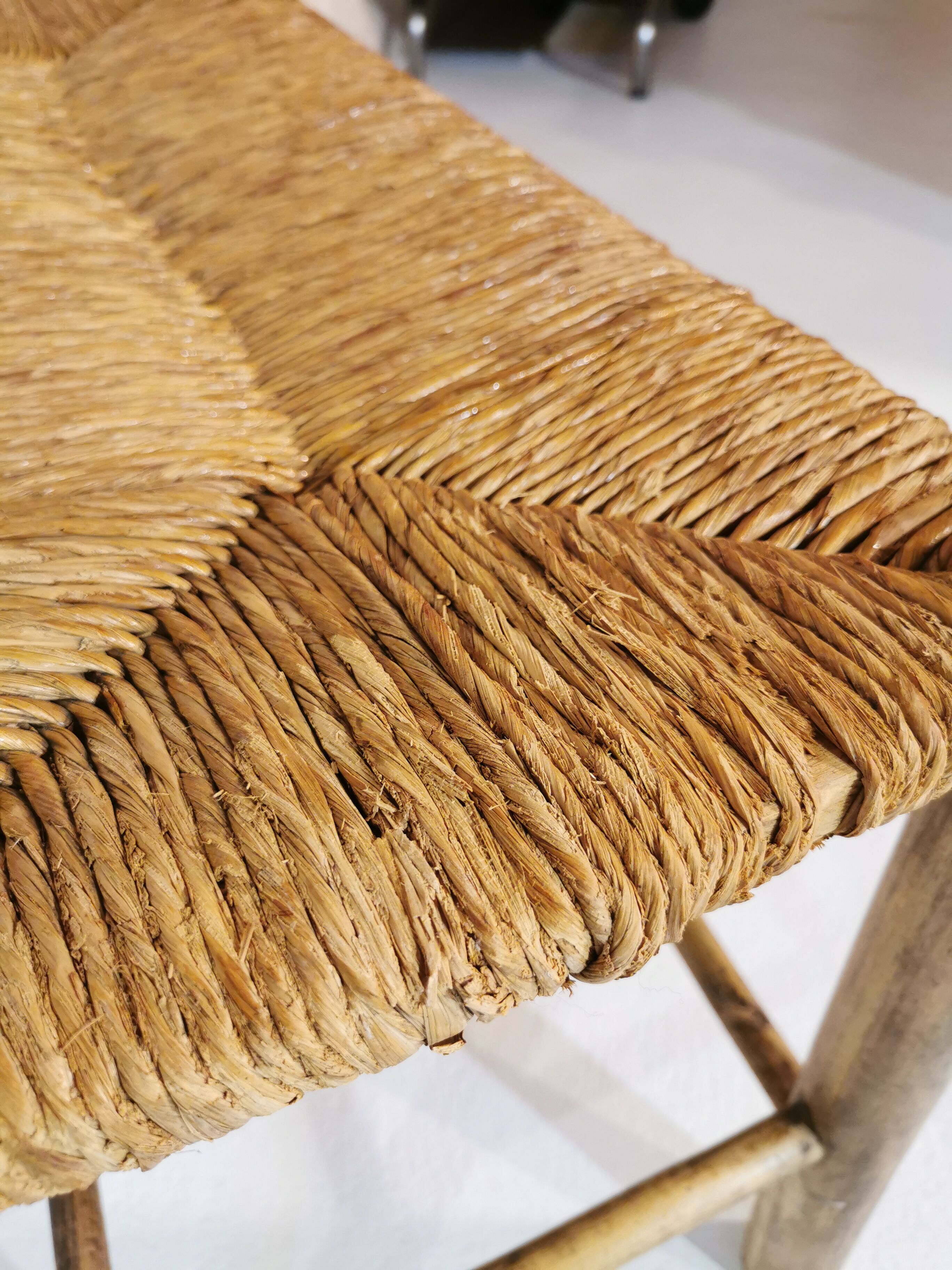 Straw bench