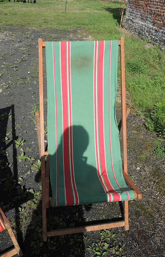 2 old bayadère green & red deckchairs