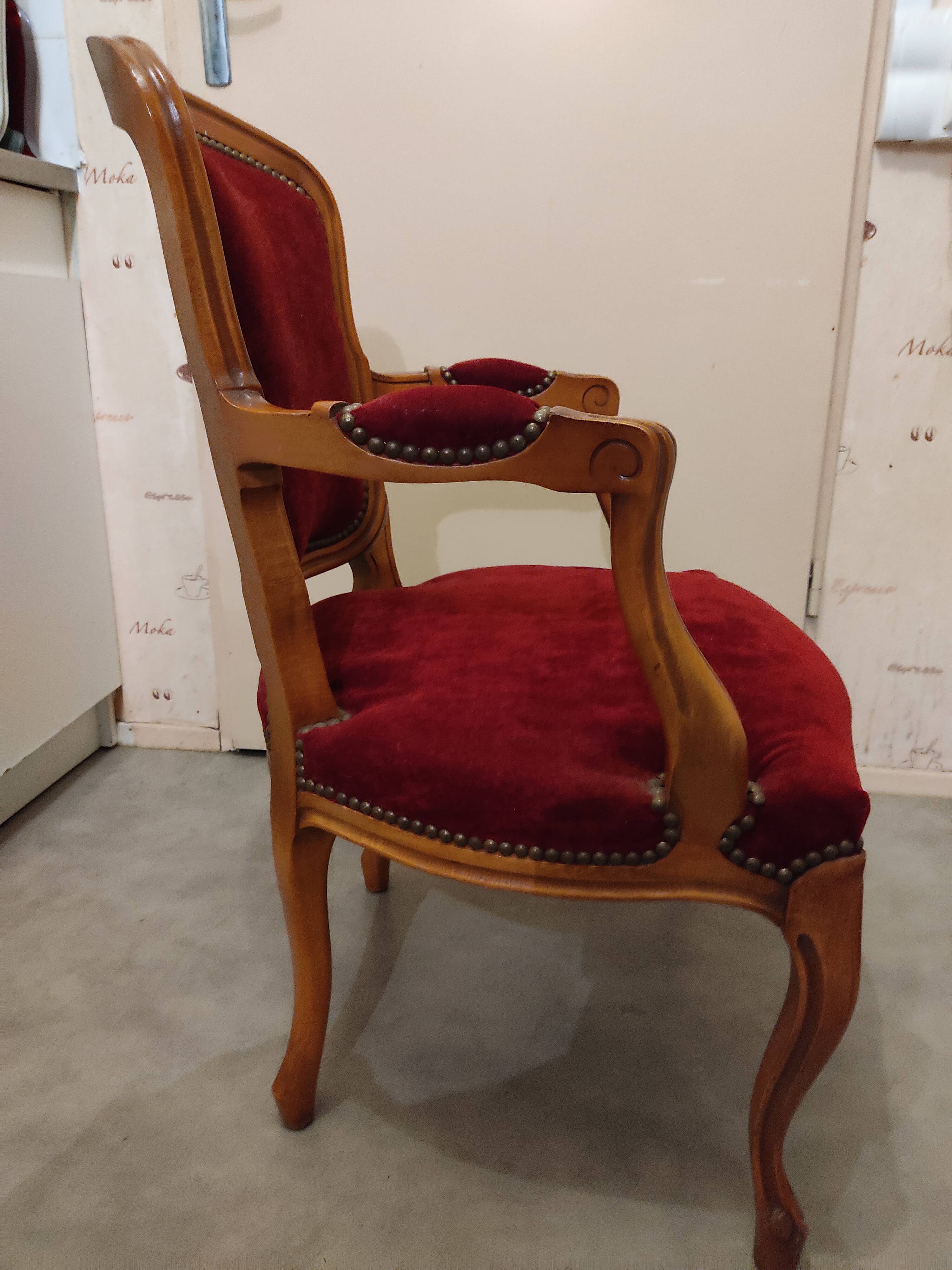 Ancien fauteuil style Louis Philippe bois velours