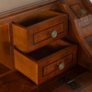 Commode secrétaire italienne, vers les années 1920.