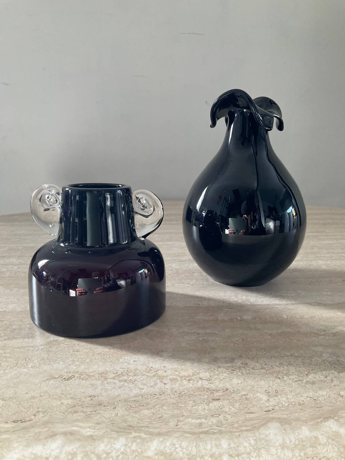 Duo of vintage glass paste vases from the 70s