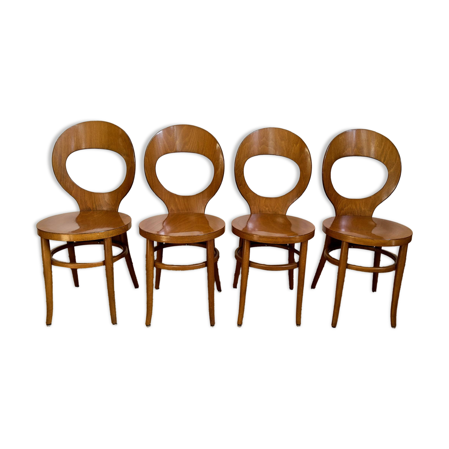 4 chaises bistrot Baumann modèle Mouette en bois courbé