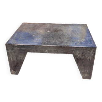 Metal industrial coffee table