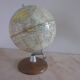 Mappemonde des années 30-40