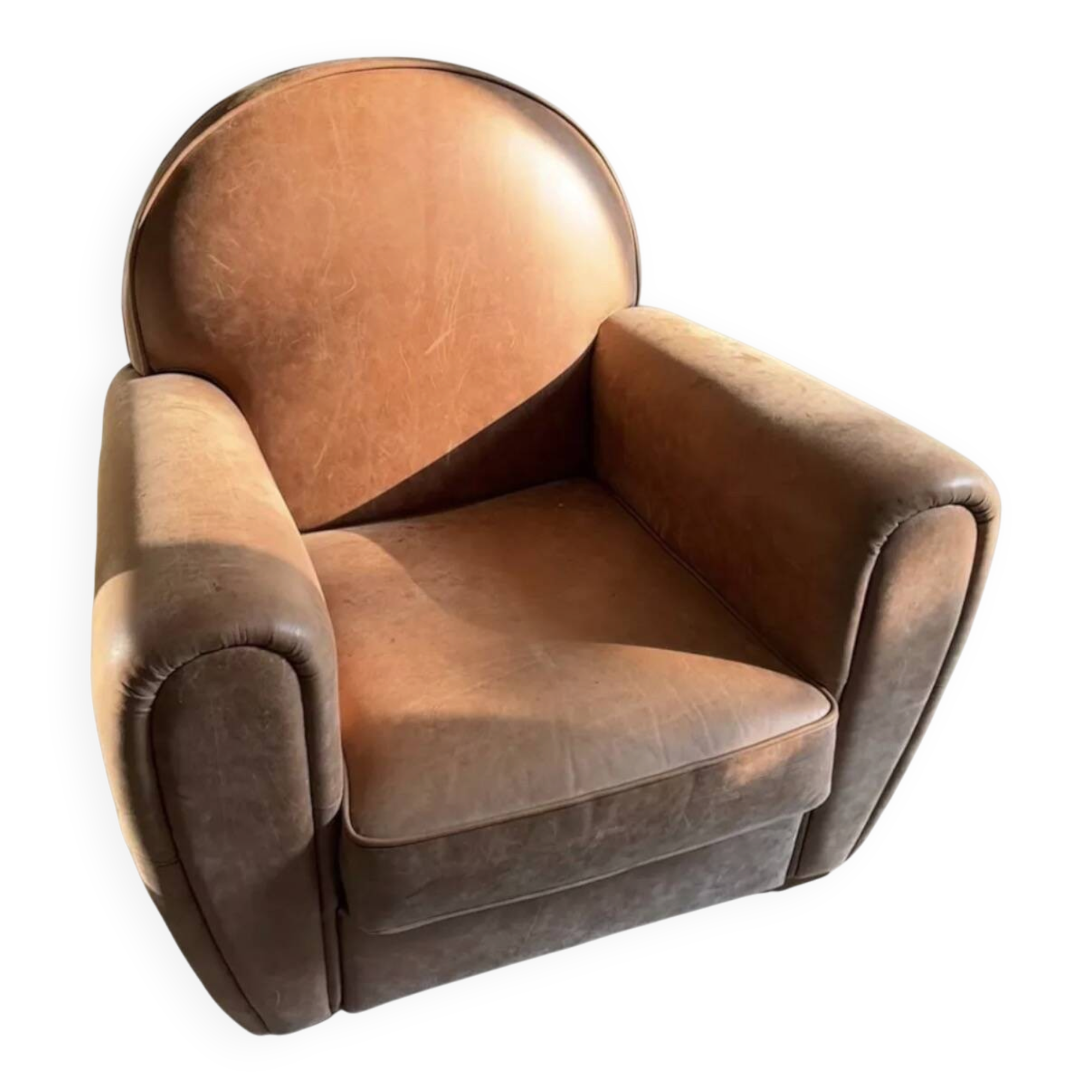 Bradford club armchair in full-grain cowhide leather, tawny colour.