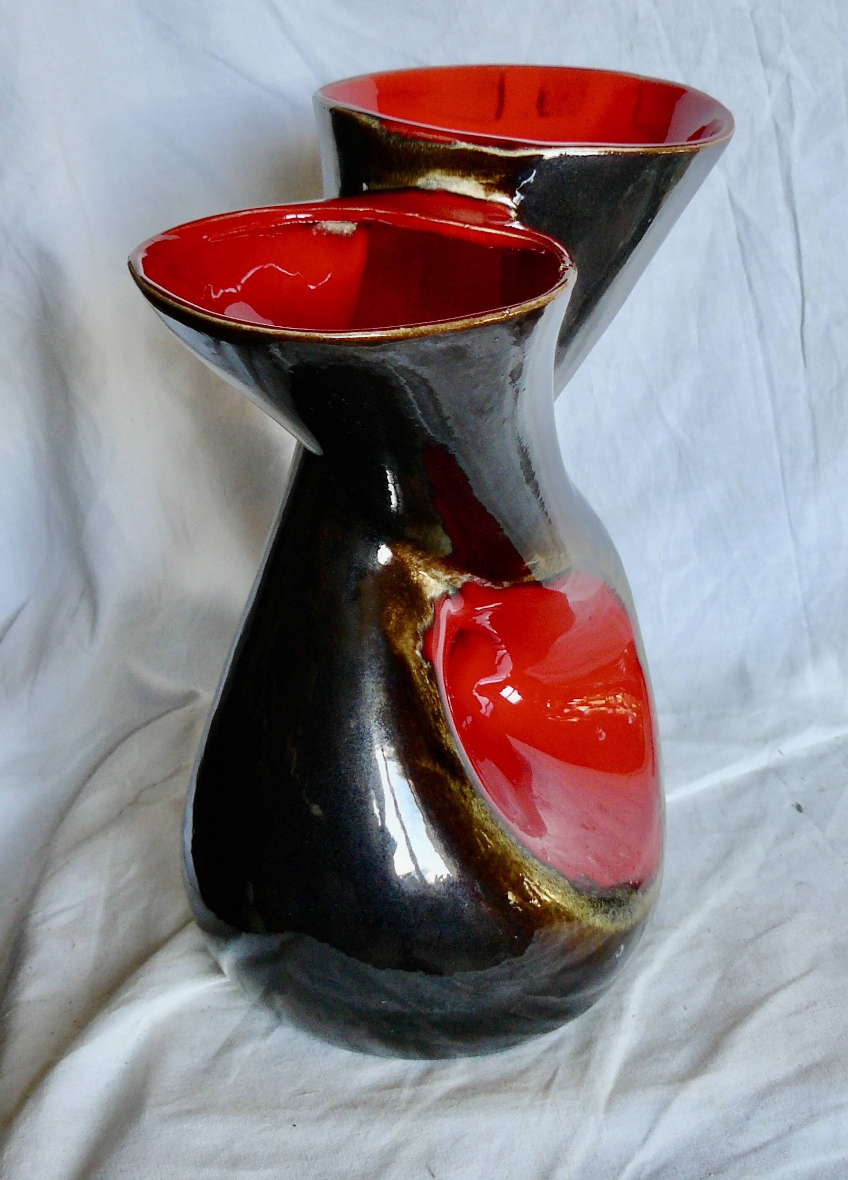 Large double neck earthenware vase Design 1950-60 Vallauris style