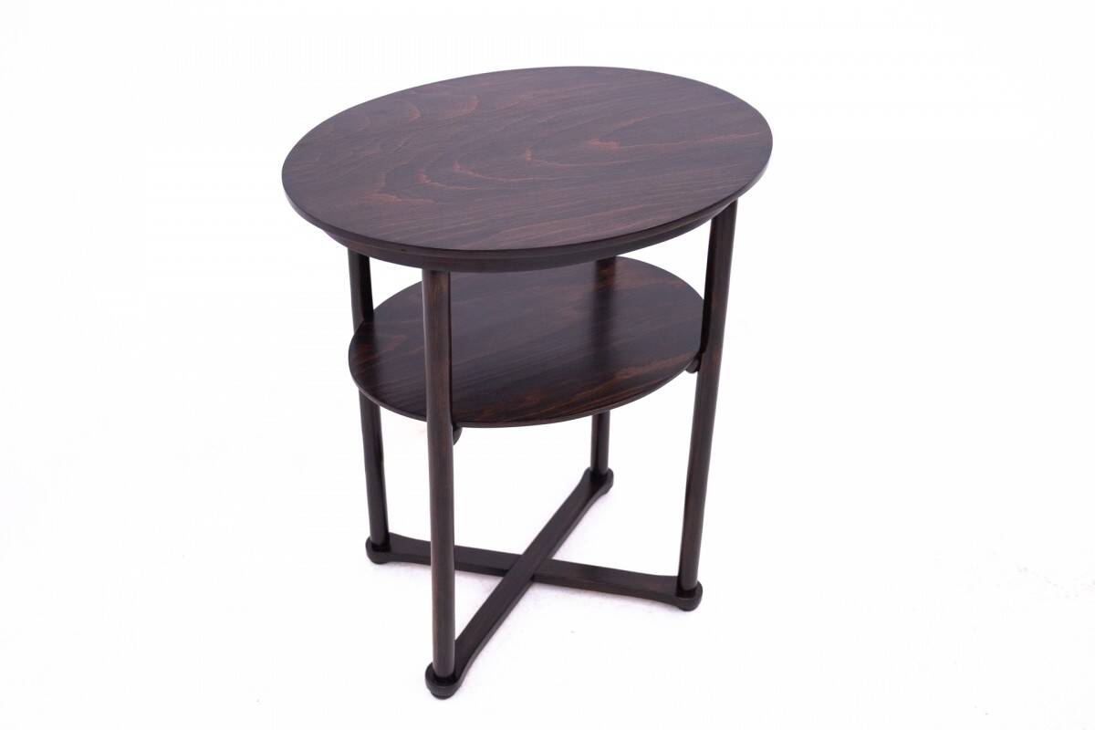 Thonet furniture set, Western Europe, late 19th century. After renovation.