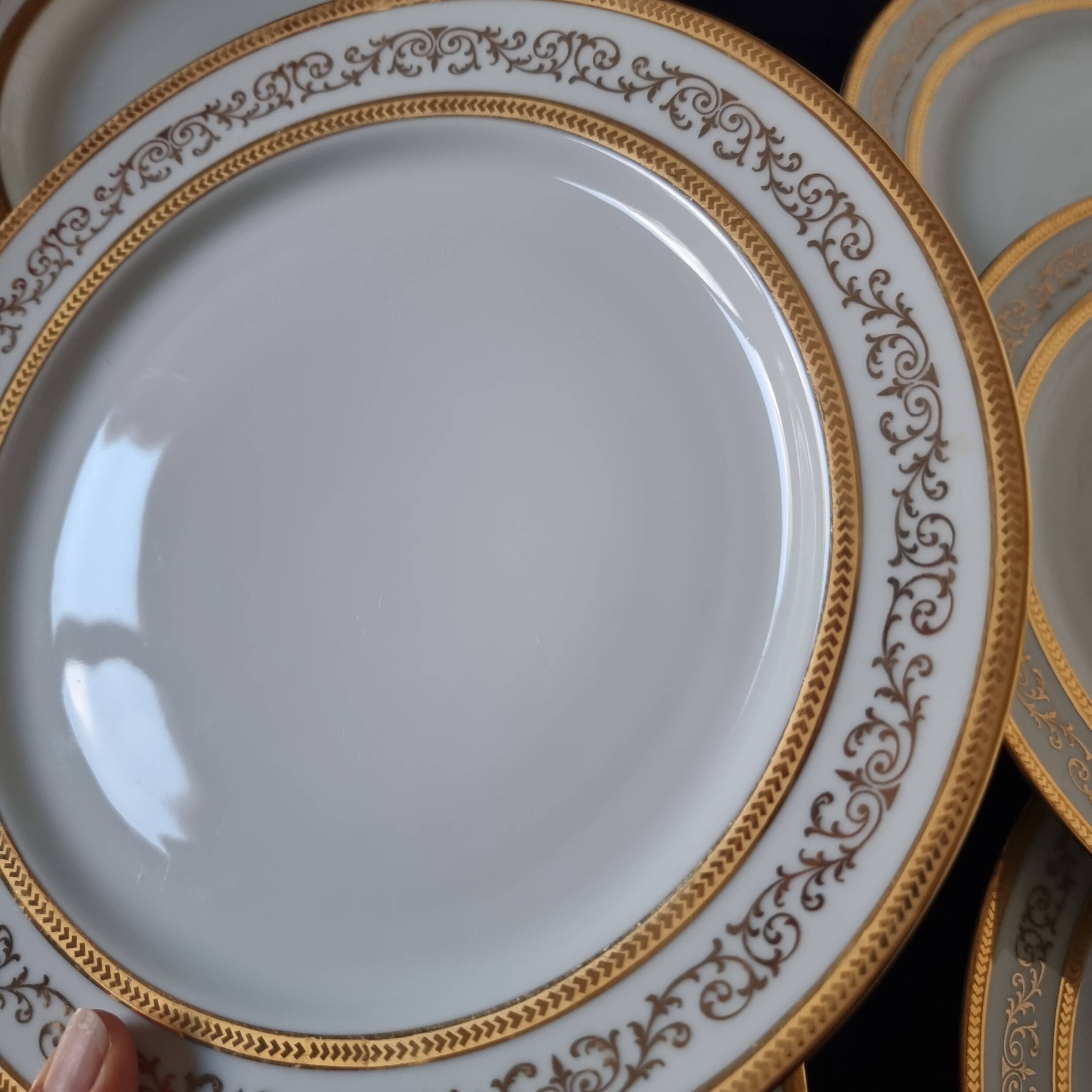 Ensemble de 6 assiettes à dessert ou à hors-d'œuvre en porcelaine fine de L