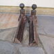 Paire de chenets anciens en fonte