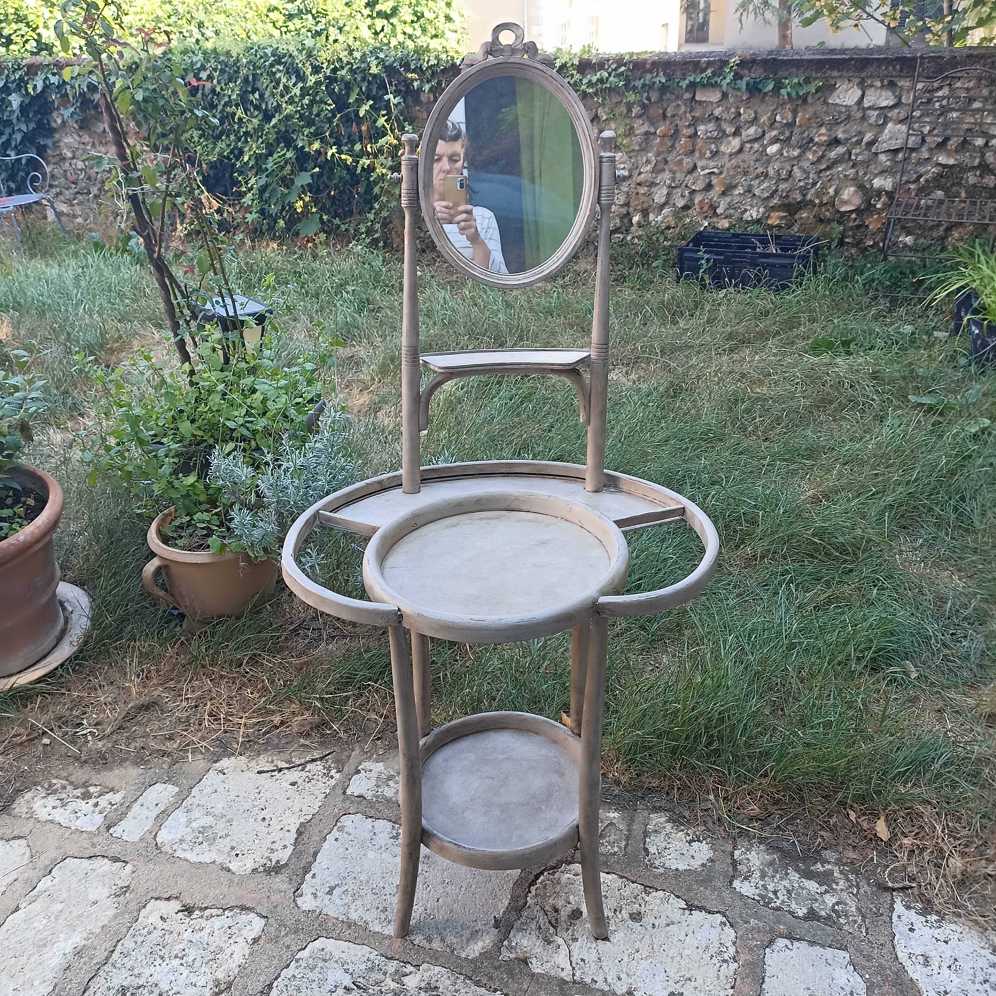 Coiffeuse barbière années 20