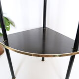 Angle shelf in formica